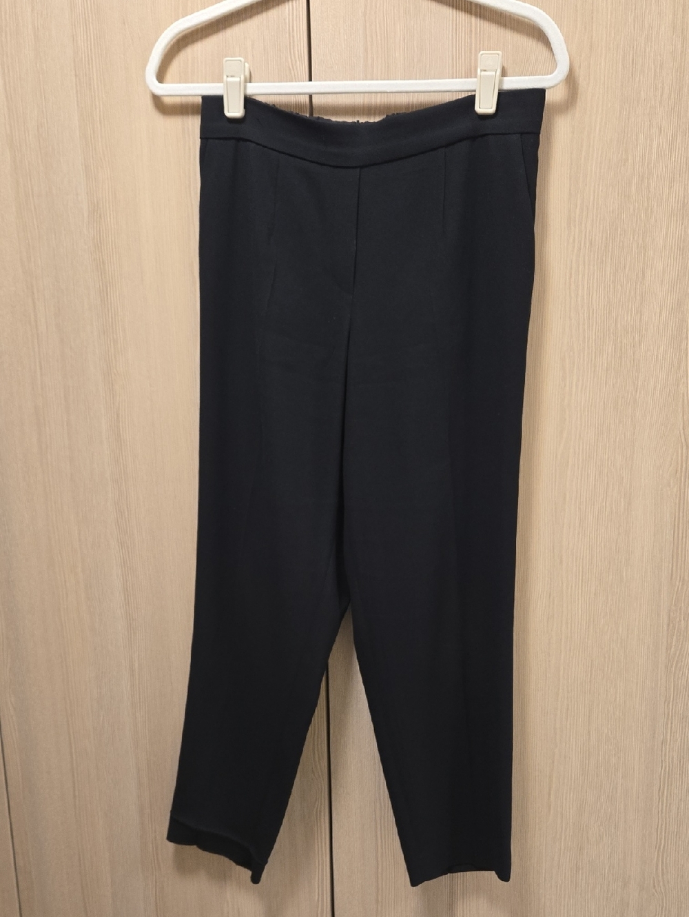 Babaton Black Straight-Leg Tailored Pants